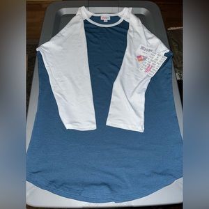 Unicorn 🦄 Lularoe Randy Tee